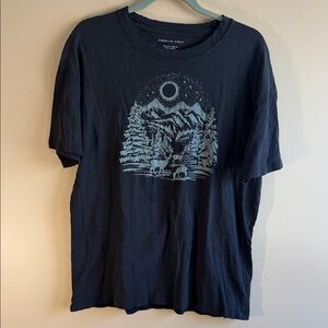 American Eagle Outfitters Navy Mountain Graphic Tee
